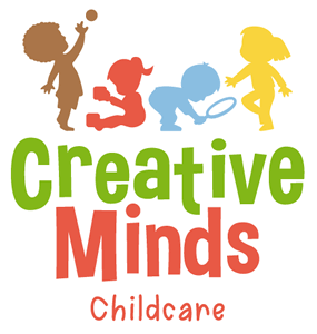 Opción proceso, Diseño de logo e isotipo Creative Minds Childcare